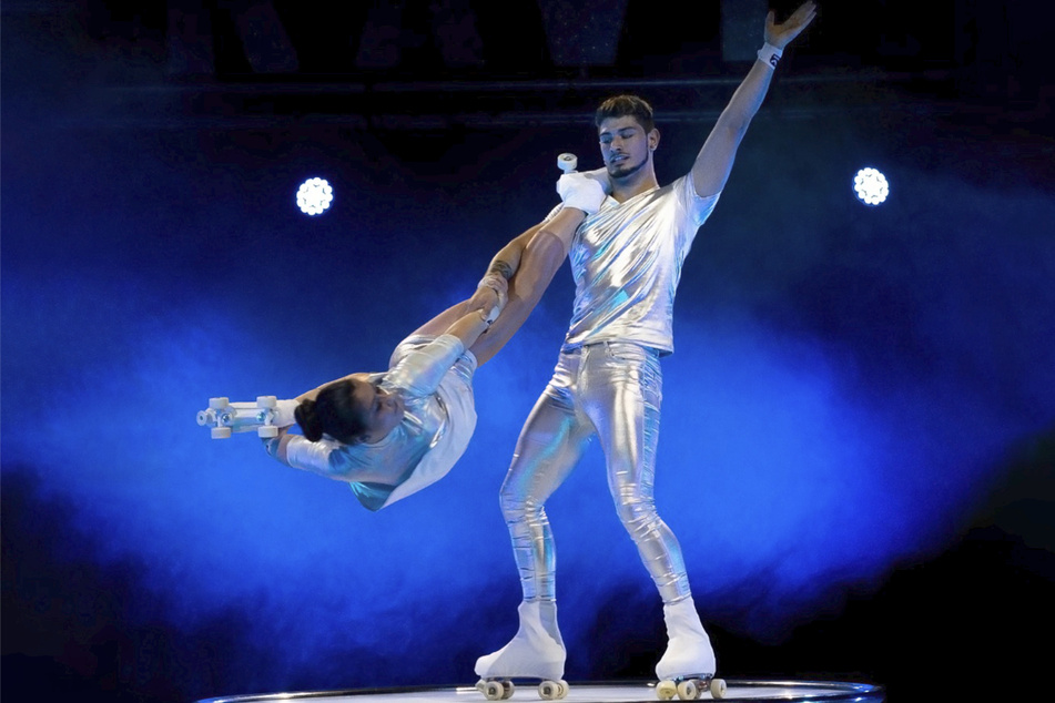 Wer die atemberaubende Show live erleben will, sichert sich am besten online Tickets.