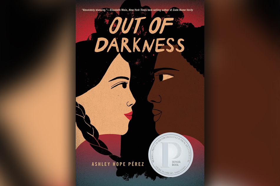 Um dieses Buch ging es der aufgebrachten Frau: "Out of Darkness" von Ashley Hope Pérez.