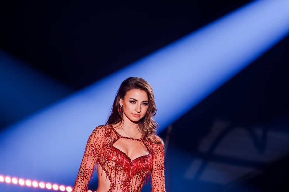 "Let's Dance"-Star Ekaterina Leonova (39) hat einen großen Meilenstein erreicht.