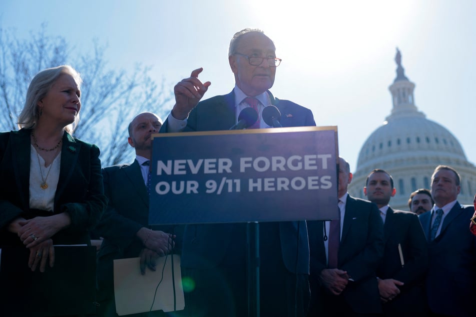 Chuck Schumer (r.) and Kirsten Gillibrand (l.) slammed the Trump administration for dismantling the World Trade Center Health Program.