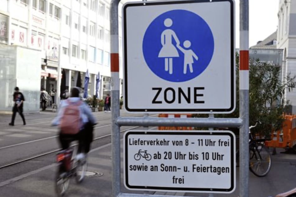 Möglicherweise wird es in den Fußgängerzonen unter anderem in Freiburg, Karlsruhe, Ulm und Stuttgart zu Protesten kommen.