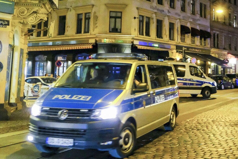 Dresden: Drogen, sexuelle Belästigung, Gewalt: Polizeieinsatz in der Dresdner Neustadt