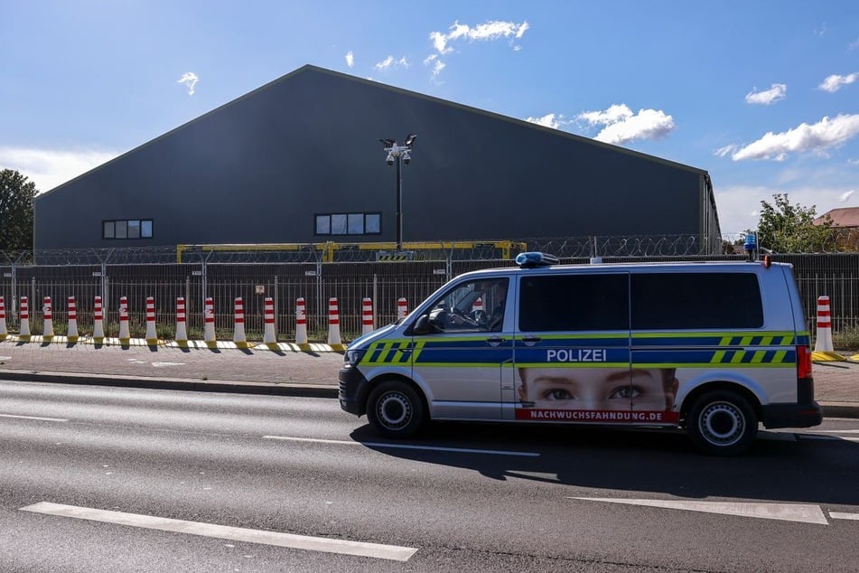 Das Interims-Gerichtsgebäude wurde speziell für den Prozess gegen den Todesfahrer gebaut, um allen Nebenklägern Platz zu bieten.
