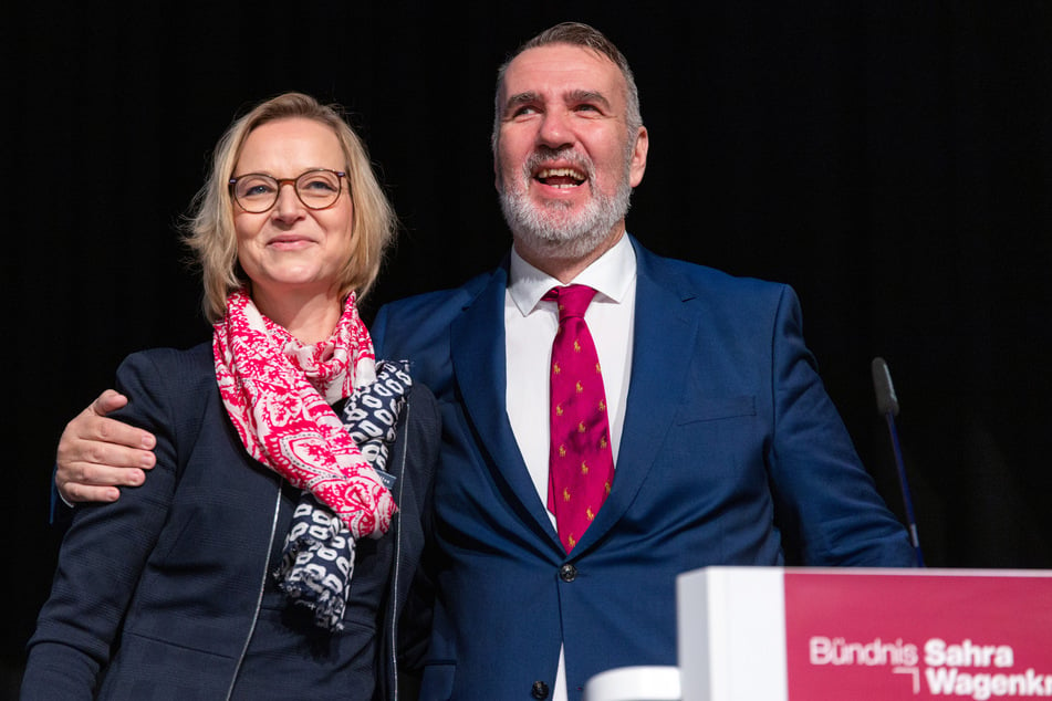 Steffen Schütz führt zusammen mit Katja Wolf (48, l.) den BSW-Landesverband. (Archivbild)