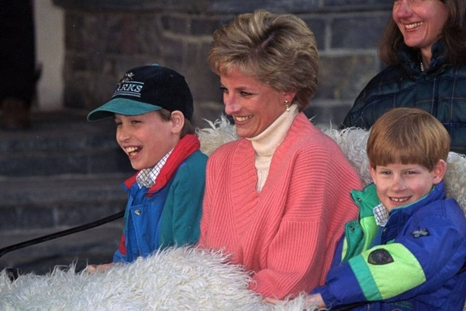 All was right with the world then: Lady Di (†36) and her sons William (l.) and Harry on holiday in Austria in the 90s.