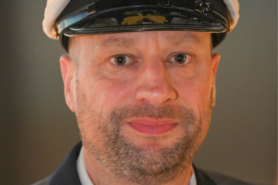 Jochen Haubold (47) entscheidet welche Fahrten stattfinden können.