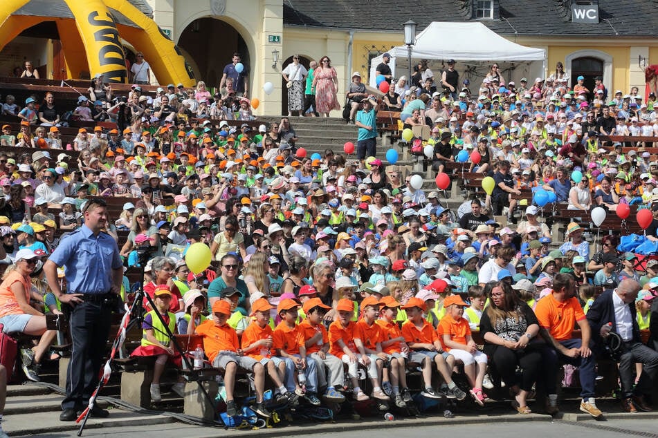 Im Rahmen der Aktion "Sicherer Schulweg" gibt es Verkehrsübungen in Kindergärten.