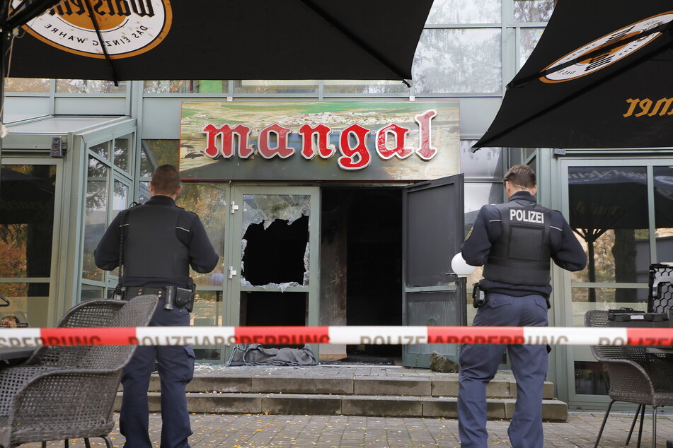 Gastronom Ali T. (49) soll 2018 sein Restaurant niedergebrannt und die Versicherung betrogen haben. Danach schob er die Tat mutmaßlich Rechtsextremisten in die Schuhe.