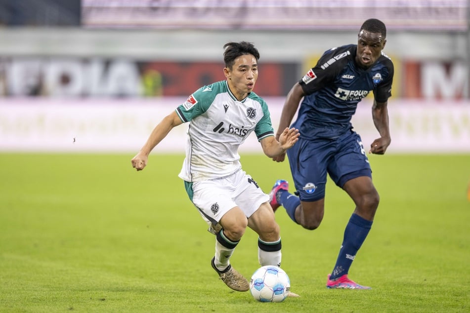 Bei Hannover 96 steuerte Hyun-ju Lee (22, l.) vergangene Saison drei Treffer und zwei Vorlagen in 24 Einsätzen bei.