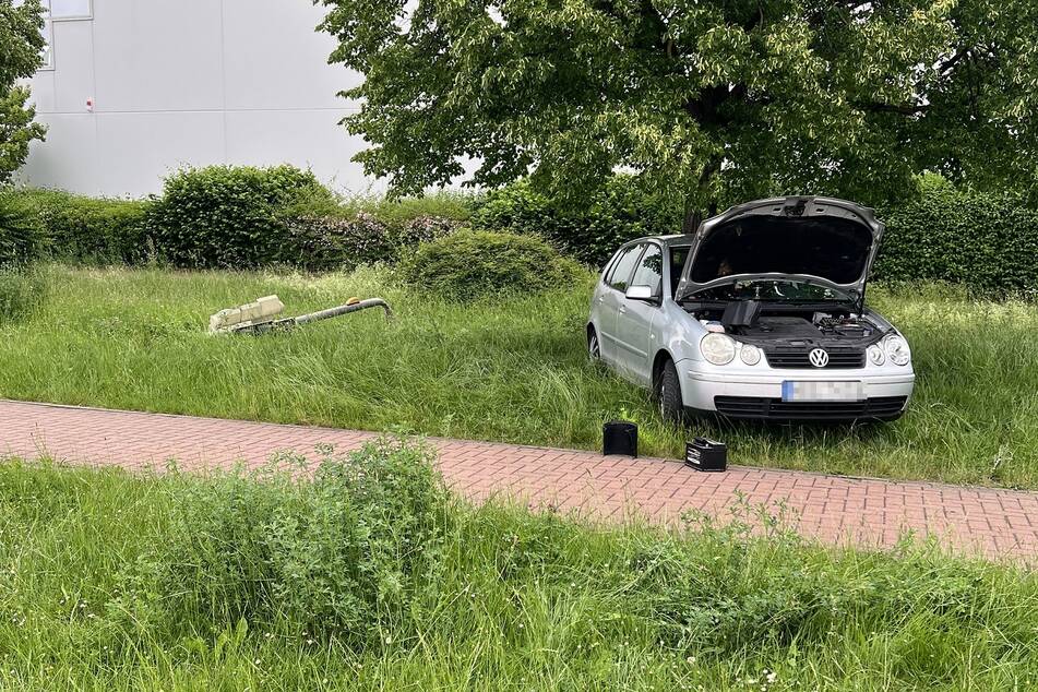 Im Harz hat ein VW-Fahrer einen schweren Unfall gebaut.