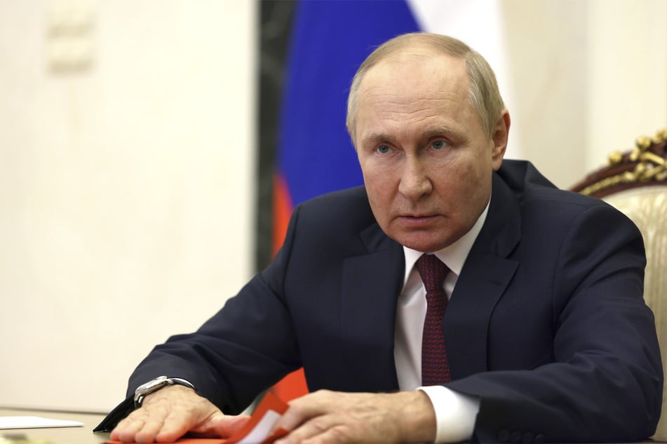 Ob Russlands Präsident, Wladimir Putins (69), Doppelgänger hat, die auch an offiziellen Terminen teilnehmen, wird seit langem spekuliert.