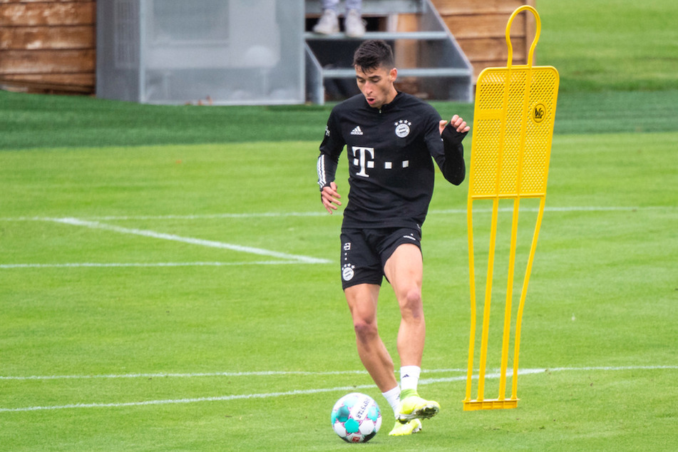 Marc Roca (24) wird für mehrere Wochen beim FC Bayern fehlen.