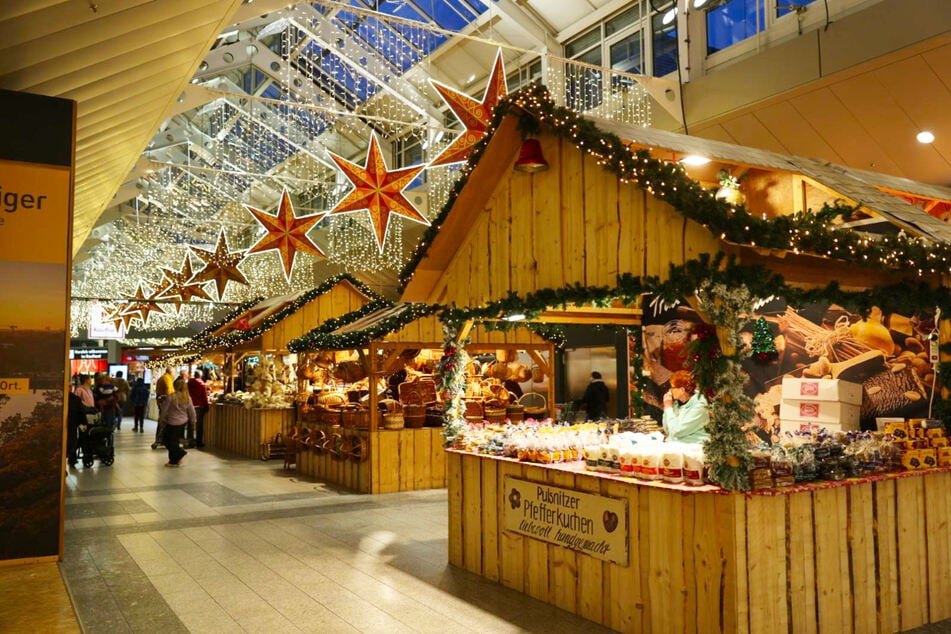 Der Indoor-Weihnachtsmarkt lässt keine Wünsche offen.