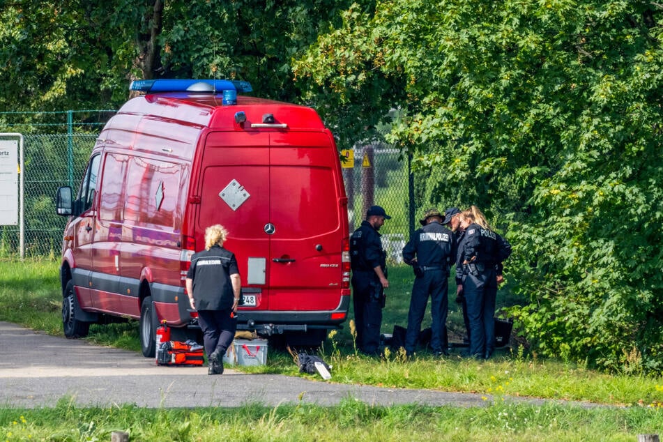 Die Kriminalpolizei ist vor Ort.