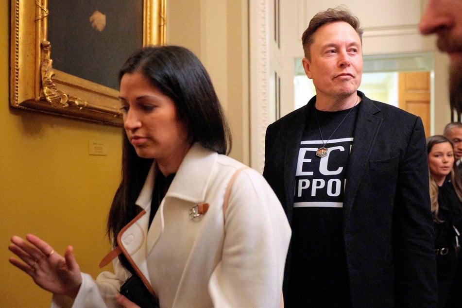 Elon Musk (r.) is accompanied by Katie Miller as he leaves a meeting with Senate Republicans in the US Capitol in Washington DC on March 05, 2025.