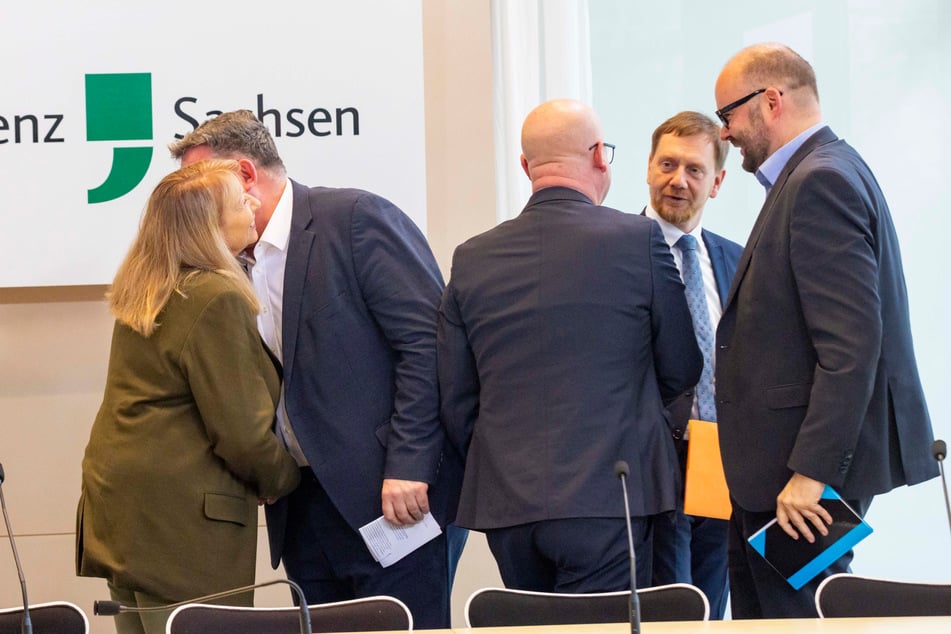 Nach der Pressekonferenz herrschte eine gelöste Stimmung.