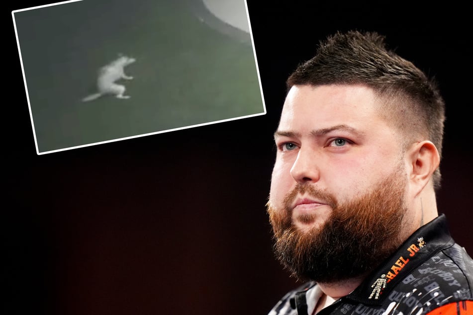 Anruf bereitet ihm Sorgen: Darts-Star zerstört Board mit Frust-Wurf