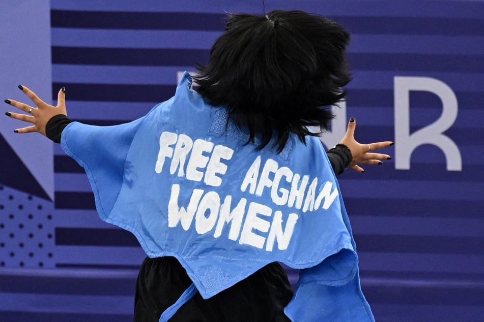 Breakdancer Talash, a member of the refugee Olympic team, was disqualified for sending a message of support to women in her native Afghanistan.