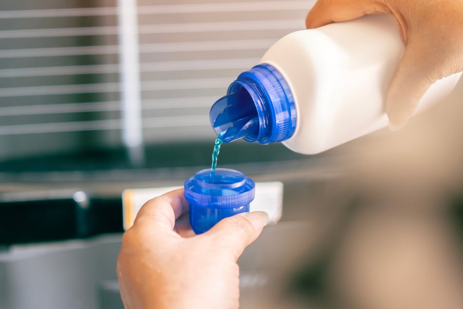 Da das örtliche Waschmittel in einer Plastikflasche verkauft wird, die einer Milchflasche ähnelt, ist die Verwechslungsgefahr hoch. (Symbolbild)