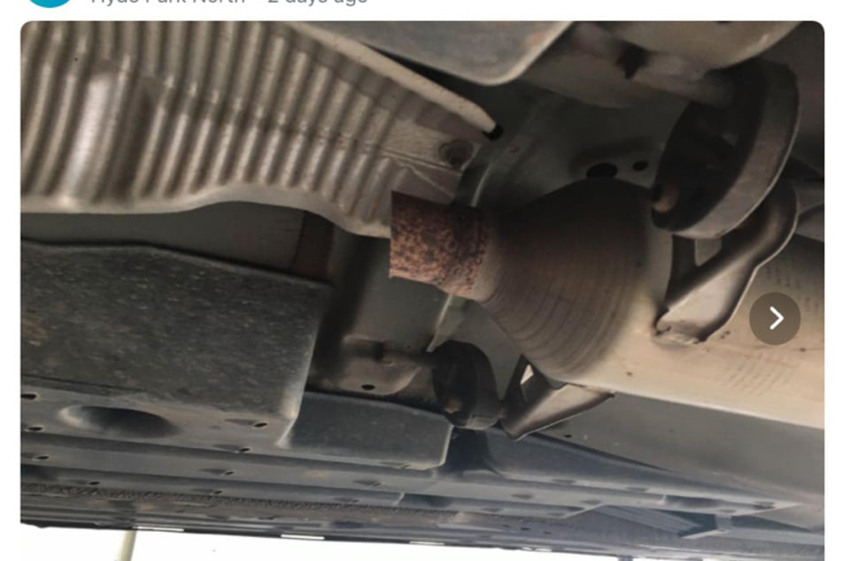 The catalytic converter is not especially hard to get to.