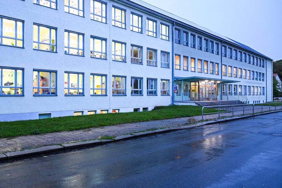 Die 14. Grundschule im Schweizer Viertel nahe dem Hauptbahnhof (69 Prozent).