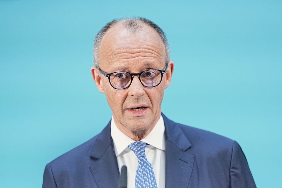 Bundeskanzler Friedrich Merz (70, CDU) ist auch für seine Frisur bekannt.