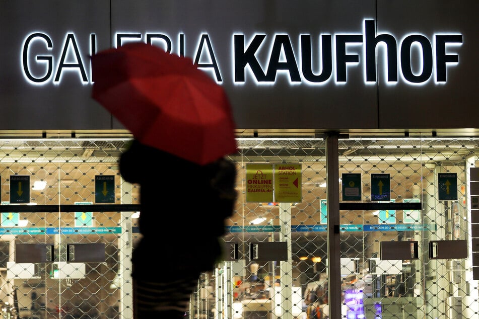 Wie viele der Filialen der Warenhauskette Galeria Karstadt Kaufhof schließen müssen, steht noch nicht fest.