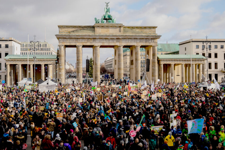 Fridays for Future ruft in Berlin wieder zu Klimastreik auf!