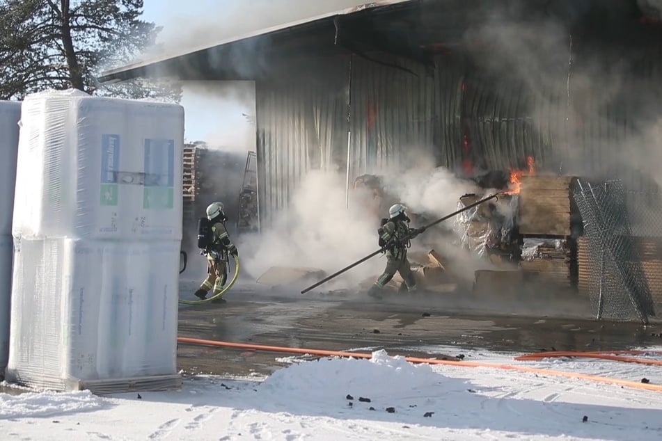 Die Feuerwehr war im Großeinsatz vor Ort.