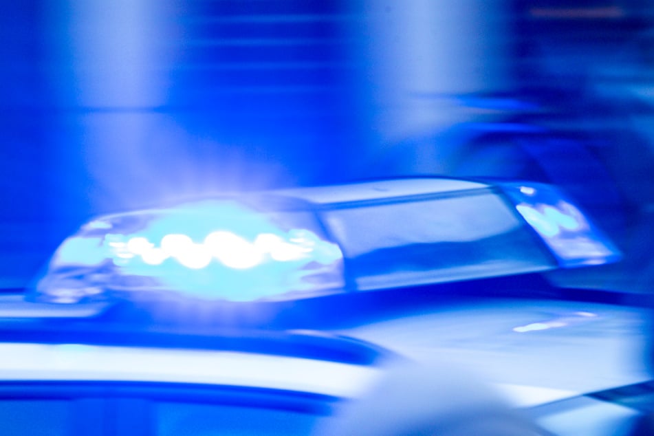 Statt anzuhalten, floh der 14-Jährige vor der Polizei. (Symbolbild)