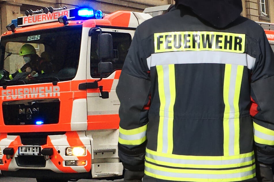 Frankfurt: Dachstuhl in Flammen: Feuerwehreinsatz in Frankfurt