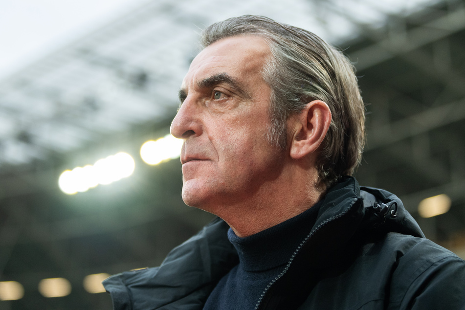 Nach sechs Jahren als Geschäftsführer Sport bei Dynamo Dresden ist nun in diesem Sommer Schluss für Ralf Minge (59).