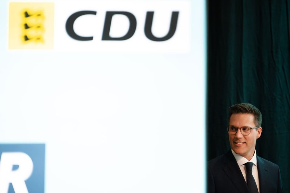 Spitzenkandidat der CDU ist der 37-jährige Landeschef Manuel Hagel, der jüngster Regierungschef in der Geschichte des Landes werden will.