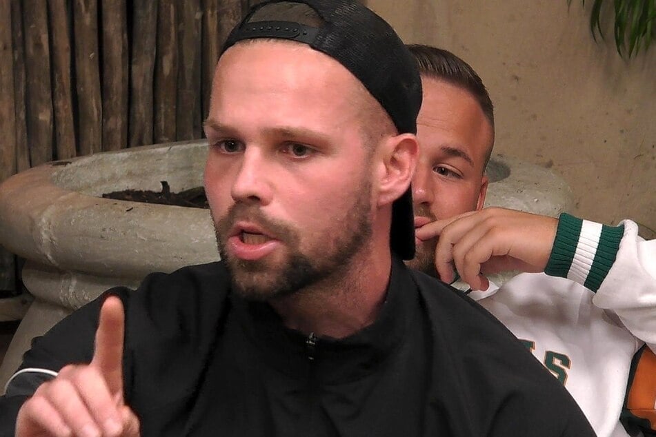 Jakub Merlan-Jarecki (27) hatte sich mit seinen "Prominent getrennt"-Kontrahenten mächtig in die Haare gekriegt.