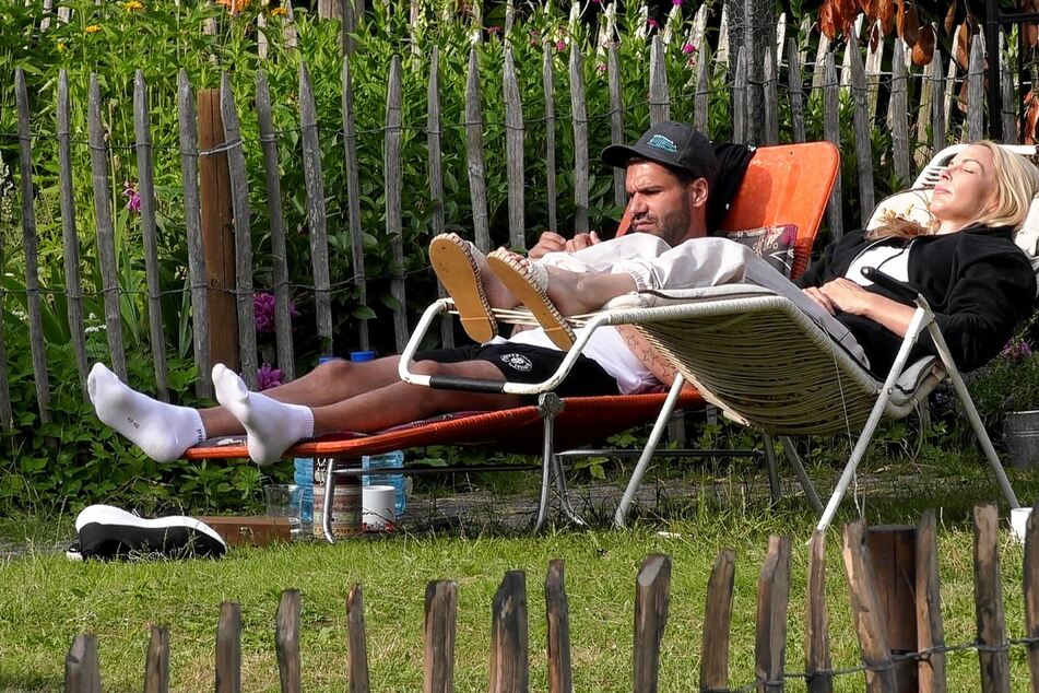 Bleiben lieber für sich (weil er es so will): Mike und Michelle.