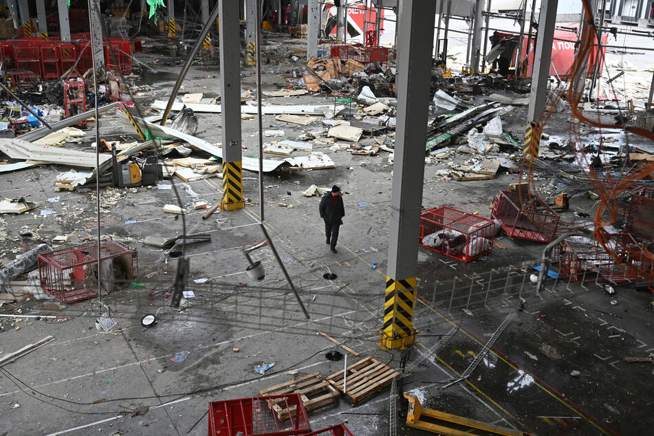 The six killed in the attack were all workers at the Nova Poshta depot, regional governor Oleg Sinegubov said.