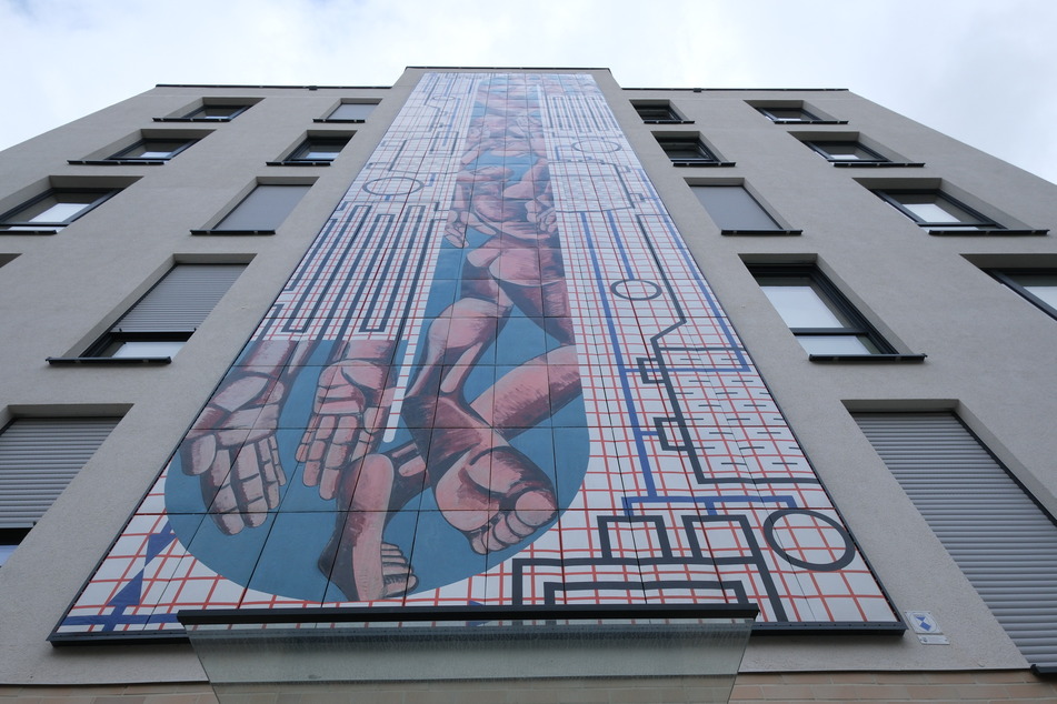 Leipzig: Wandbild aus DDR-Zeiten bekommt zweites Leben an Neubau in Leipzig
