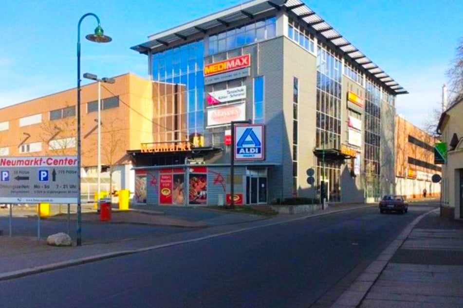 MEDIMAX Aue - Rudolf-Breitscheid-Strasse 7.