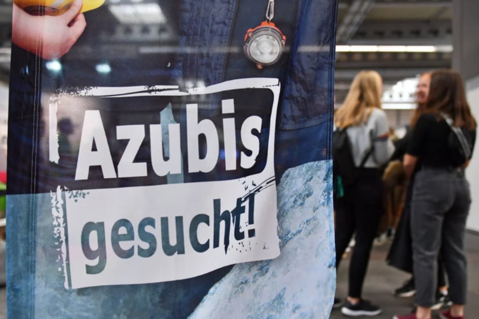 In Chemnitz gibt es noch 298 offene Ausbildungsplätze. (Symbolbild)