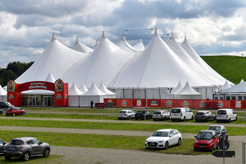 An 14 Eventtagen bietet das Festzelt auf der Rinne ab 21. September wieder Platz für 50.000 Besucher.