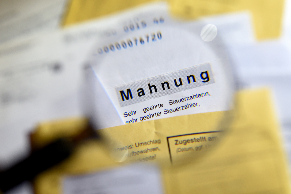 Die Bundesagentur für Arbeit in Düsseldorf hat mit einer Nachforderung in Höhe von exakt einem Cent für Stirnrunzeln gesorgt. (Symbolbild)