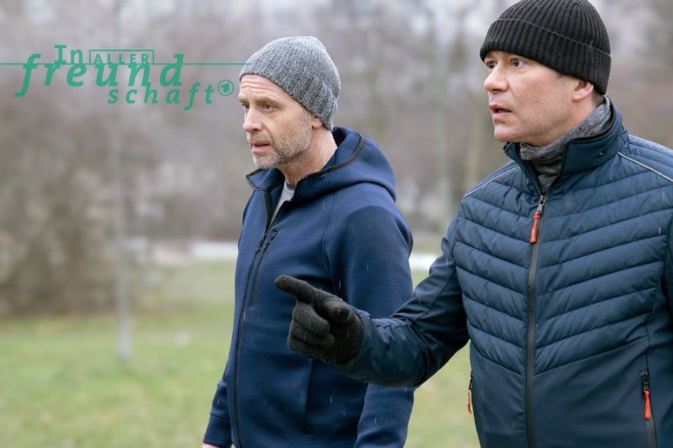 In aller Freundschaft: In aller Freundschaft: Kai und Philipp im Park, plötzlich fällt ein Schuss!