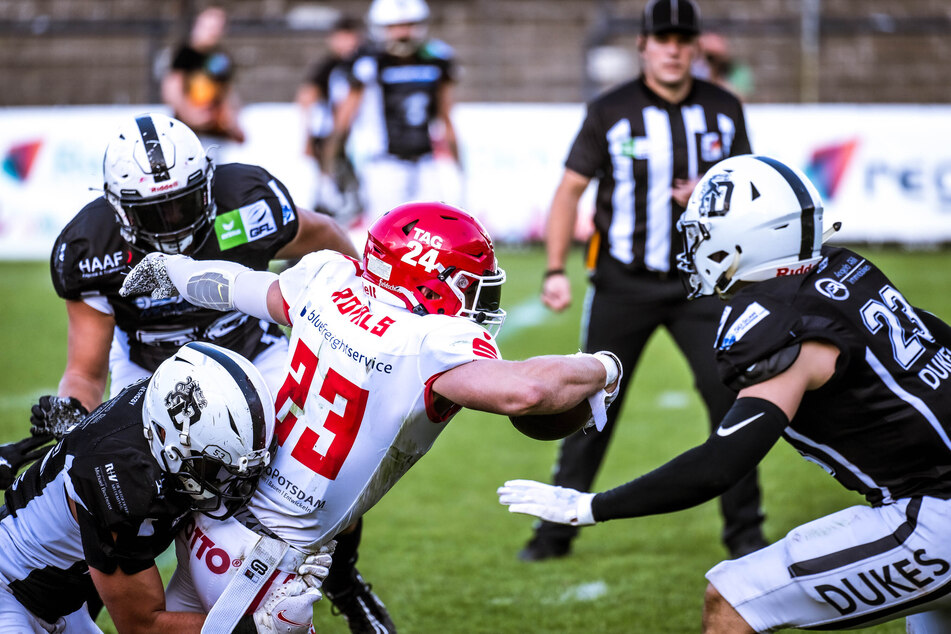 Souverän setzten sich die Potsdam Royals (weiß) im Viertelfinale gegen die Ingolstadt Dukes durch.