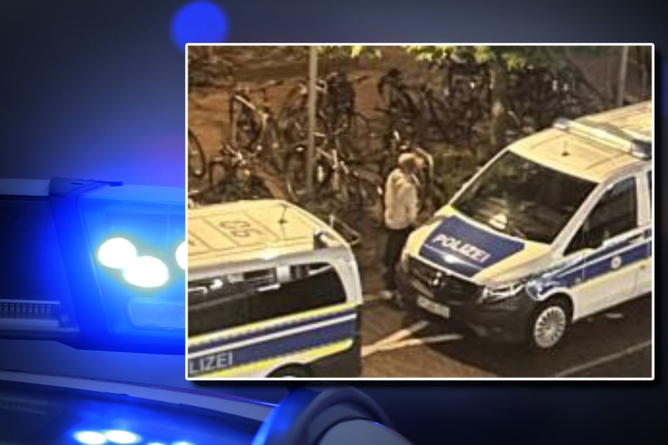 Ein 20-Jähriger hat in Neumünster in der Nacht an ein Polizeiauto gepinkelt.