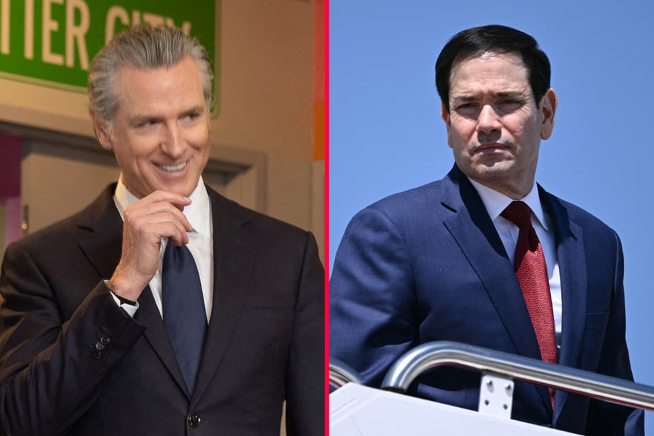 California Governor Gavin Newsom (l.) trolled Secretary of State Marco Rubio over the outfit he wore aboard Air Force One.