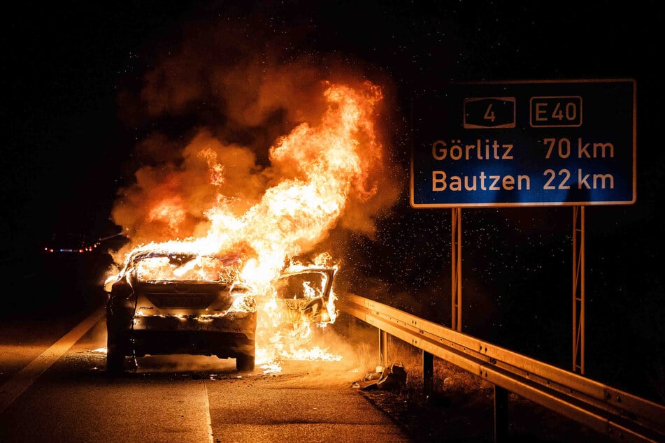 Der Ford Focus Turnier brannte lichterloh.
