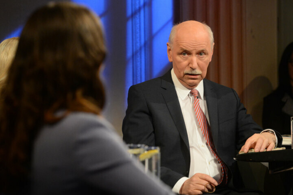 Im März 2014 war Wieland Backes (75) selbst noch der Moderator des Nachtcafés - am Freitag kommt er als Gast. (Archivbild)