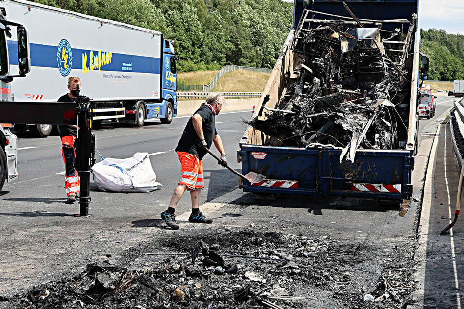 Die A3 musste aufgrund des Zwischenfalls zeitweise komplett gesperrt werden.