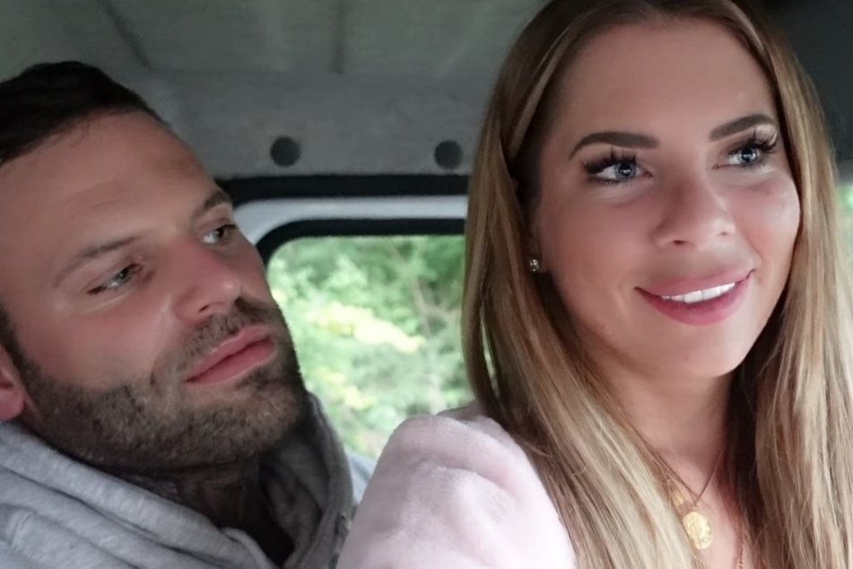 Obwohl alles schiefgeht: Jenny Frankhauser (29) und Steffen König sind glücklich.