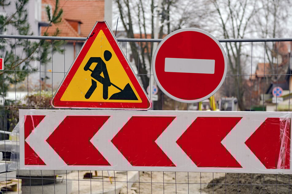 Die Markkleeberger Hauptstraße muss mindestens einen Monat lang gesperrt werden. (Symbolfoto)